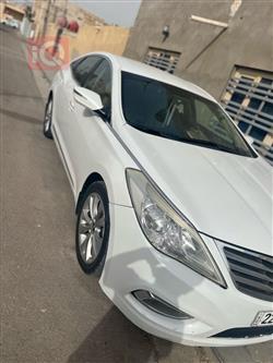 هيونداي أزيرا